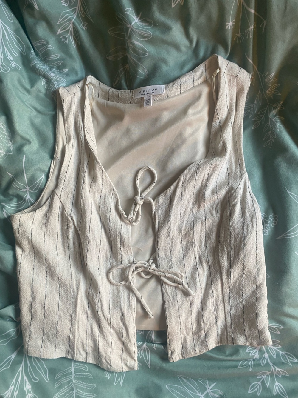 Kirjoue Cream Striped Tie-Front Crop Camisole